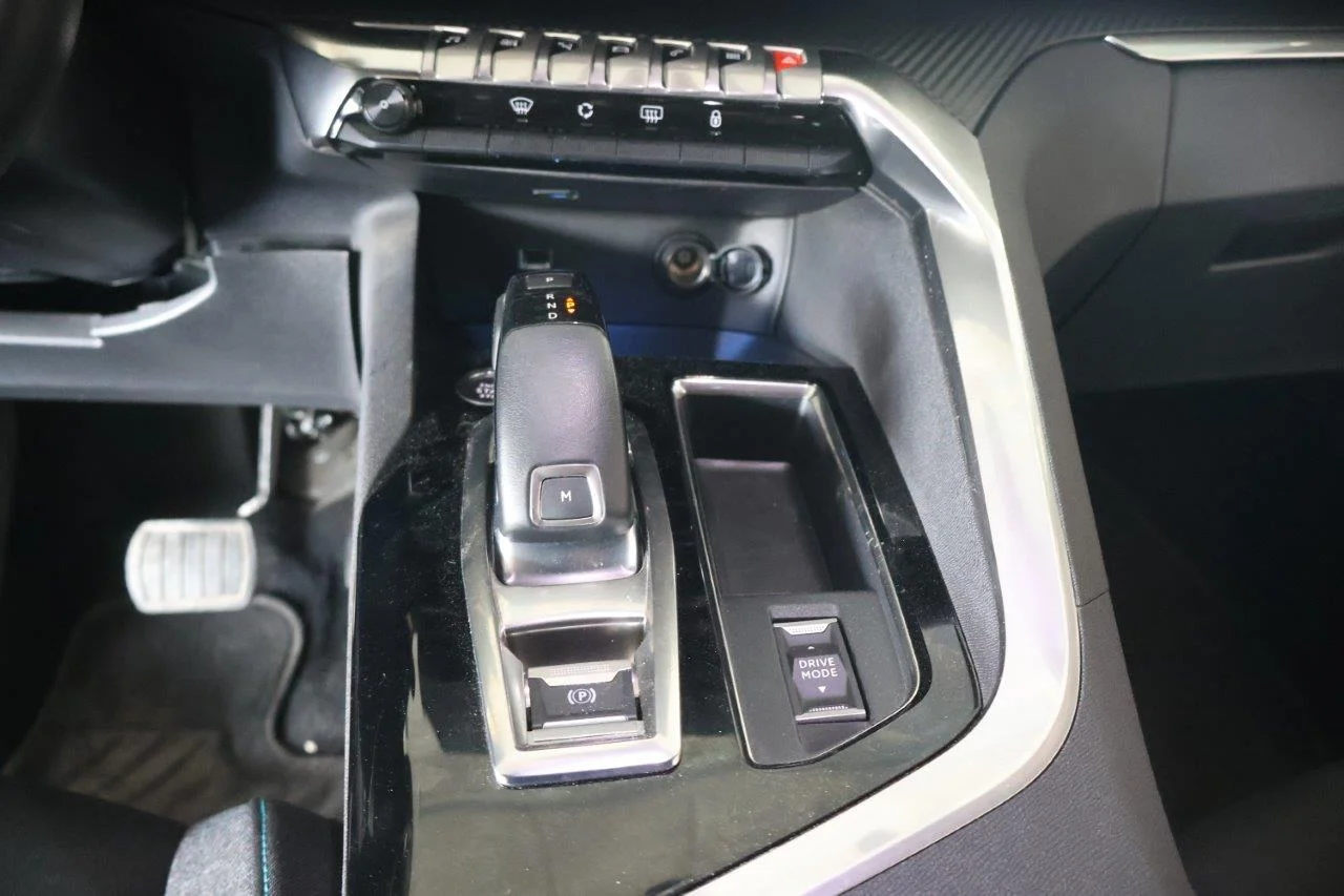 Peugeot 3008 - View model 23