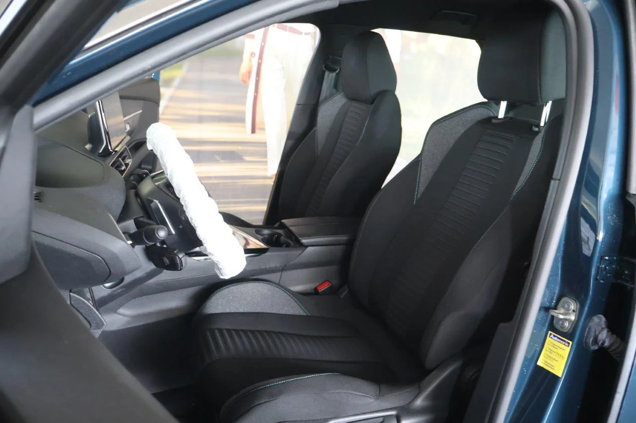 Peugeot 3008 - View model 26