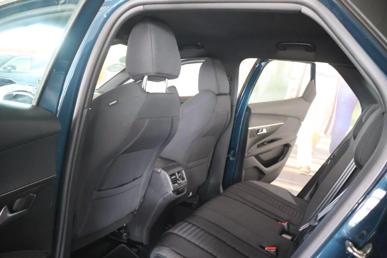 Peugeot 3008 - View model 27