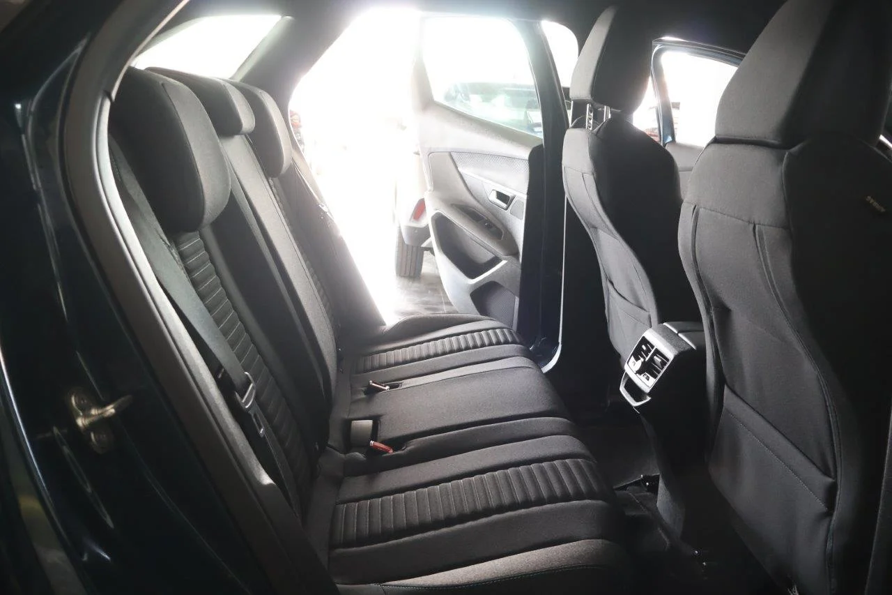 Peugeot 3008 - View model 31