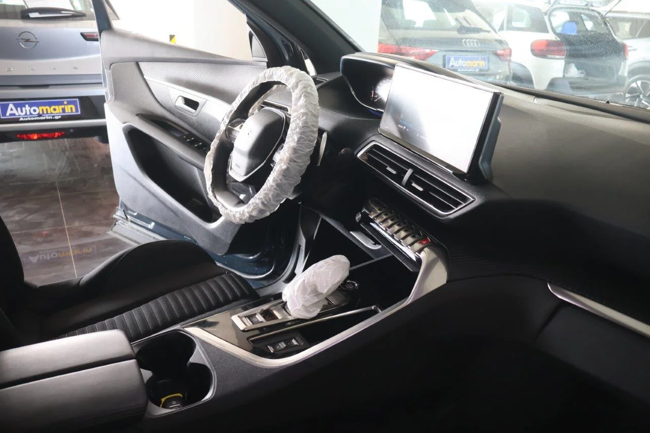 Peugeot 3008 - View model 33