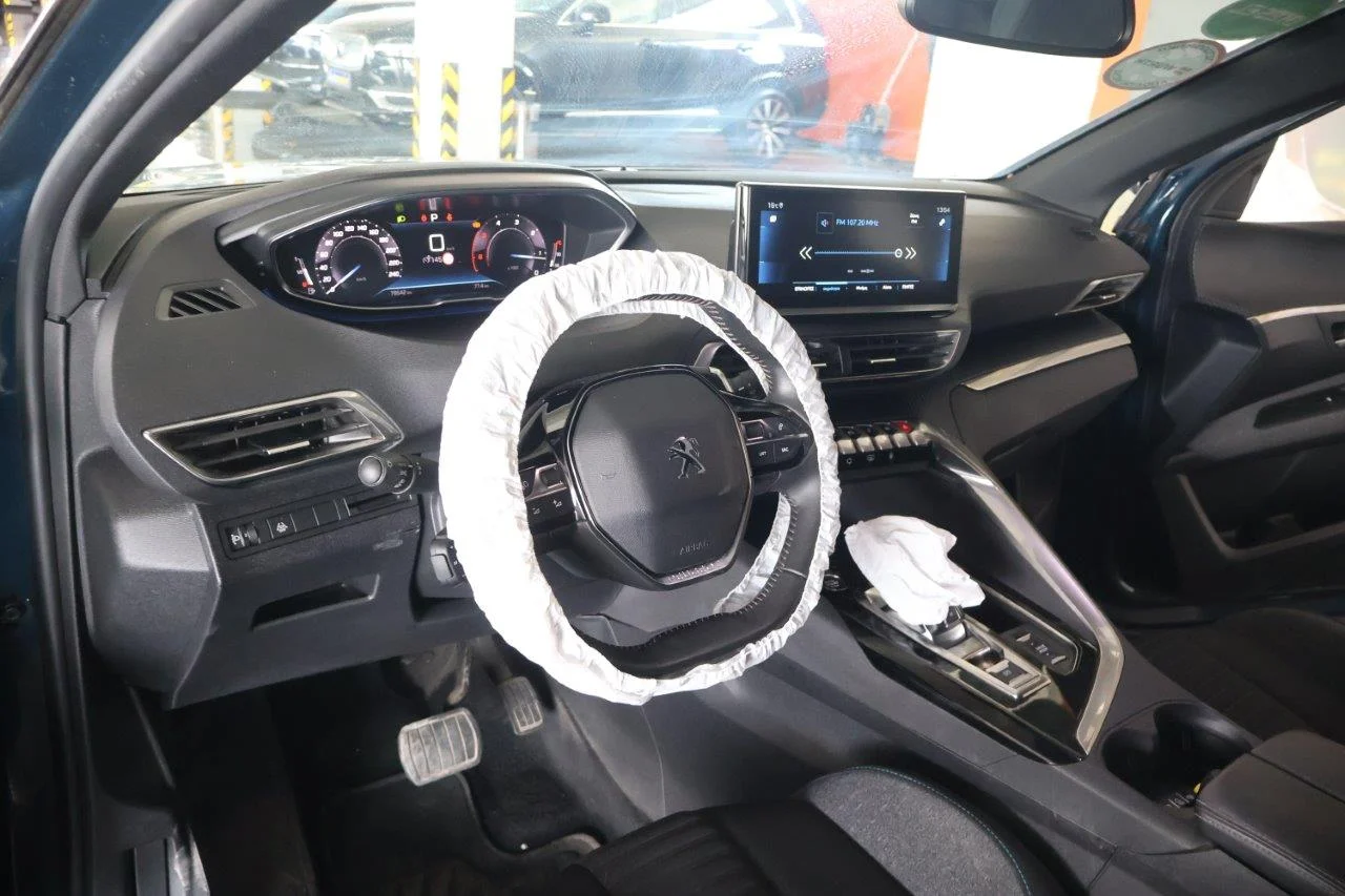 Peugeot 3008 - View model 36
