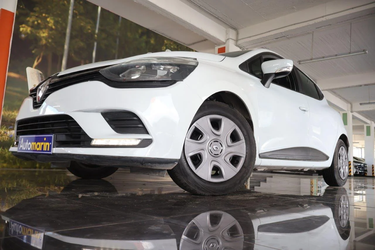 View 2 - Renault Clio - 2017