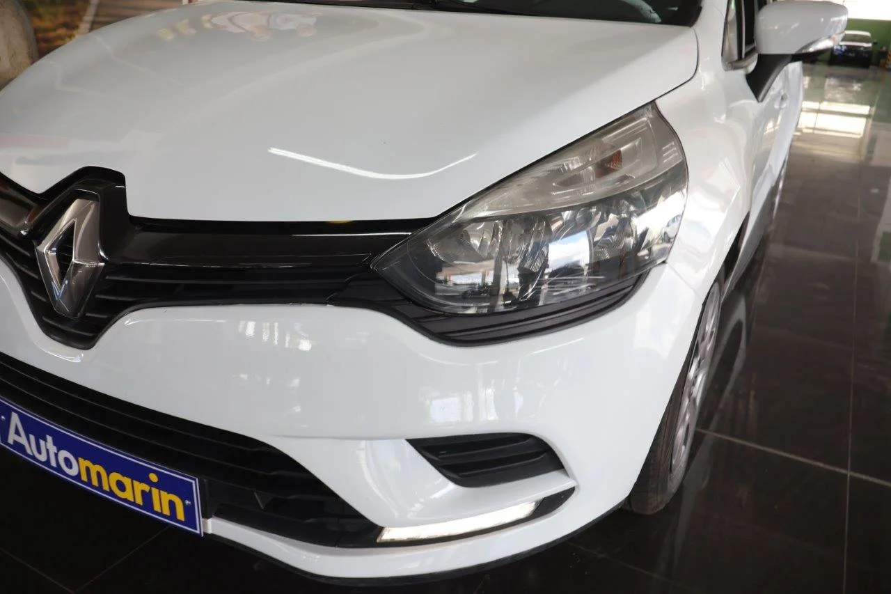 Renault Clio - View model 16