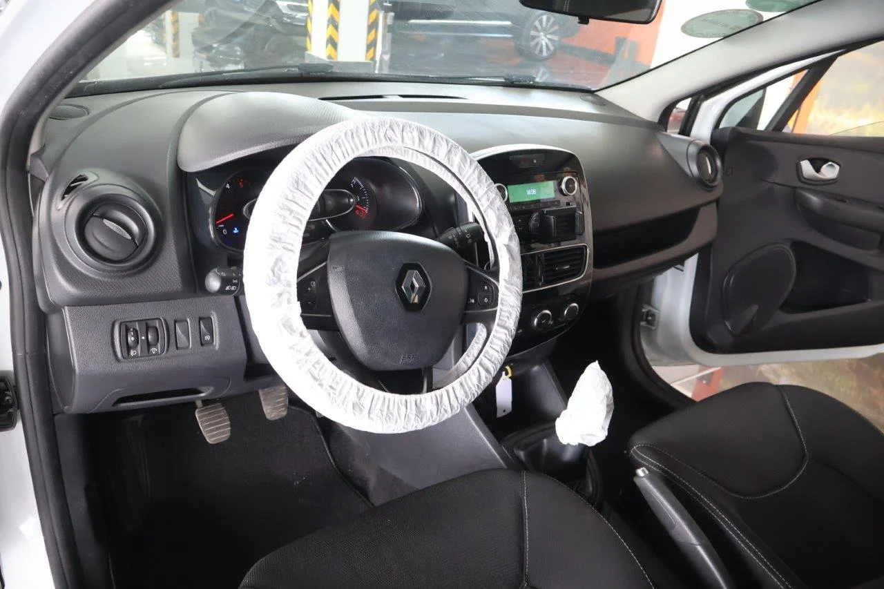 Renault Clio - View model 34