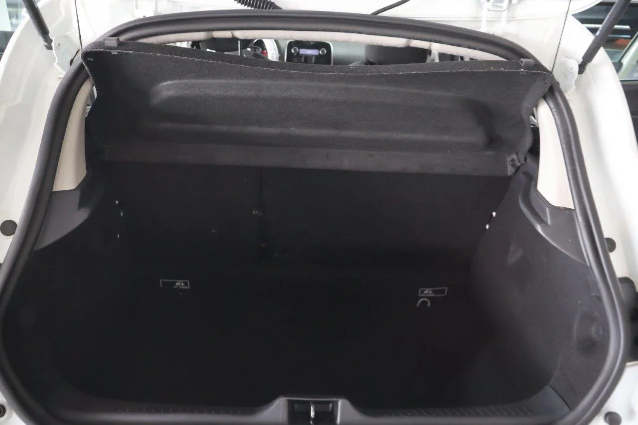 Renault Clio - View model 32