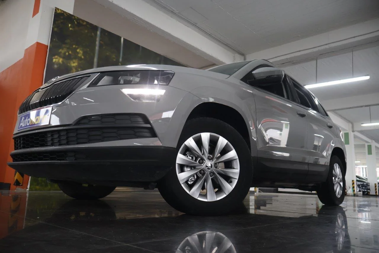 View 2 - Skoda Karoq - 2018