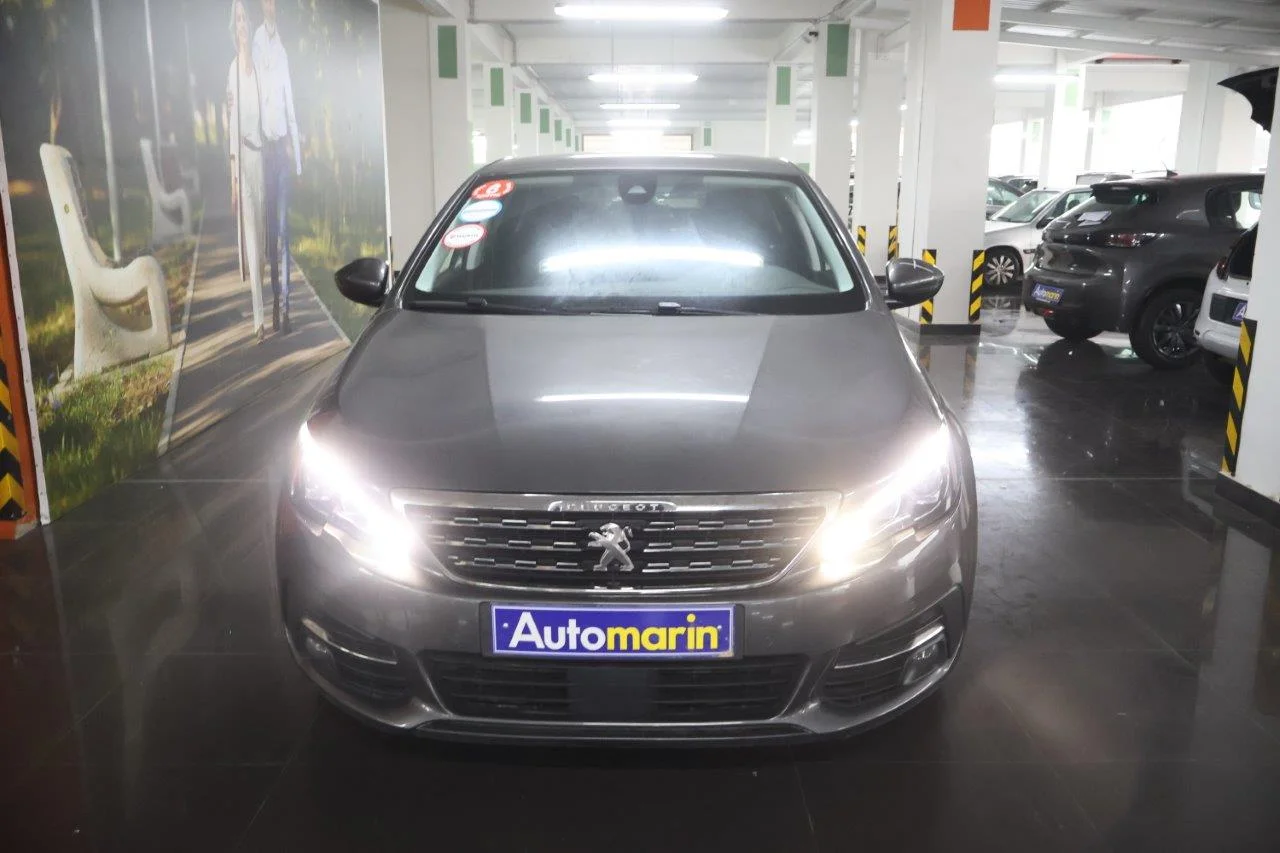 View 3 - Peugeot 308 - 2021