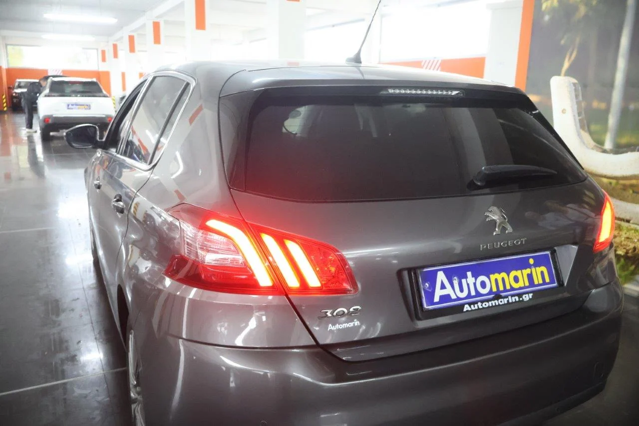 Peugeot 308 - View model 11