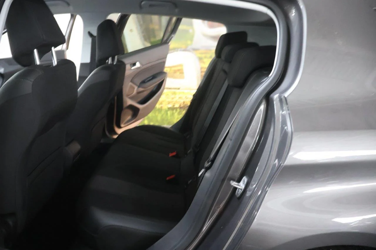 Peugeot 308 - View model 30
