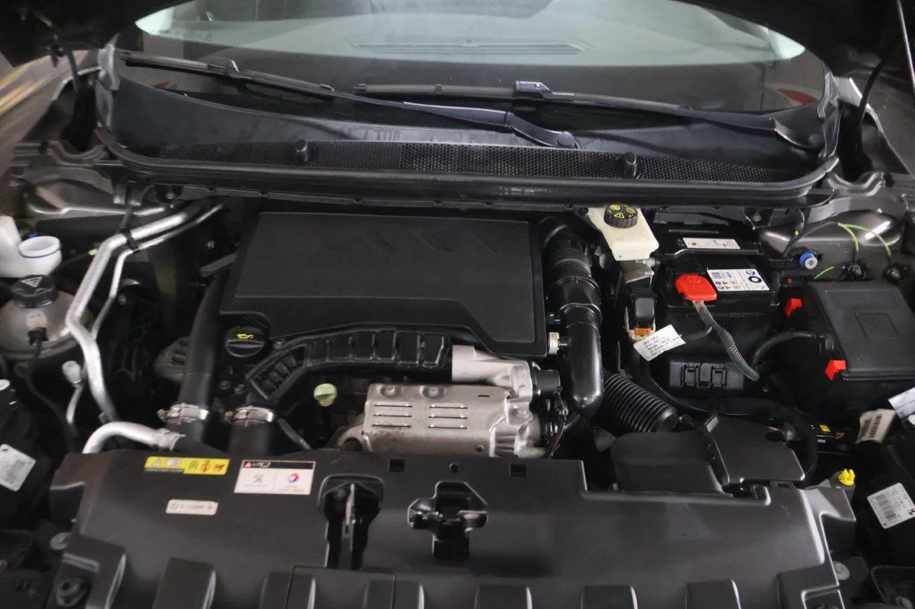 Peugeot 308 - View model 37