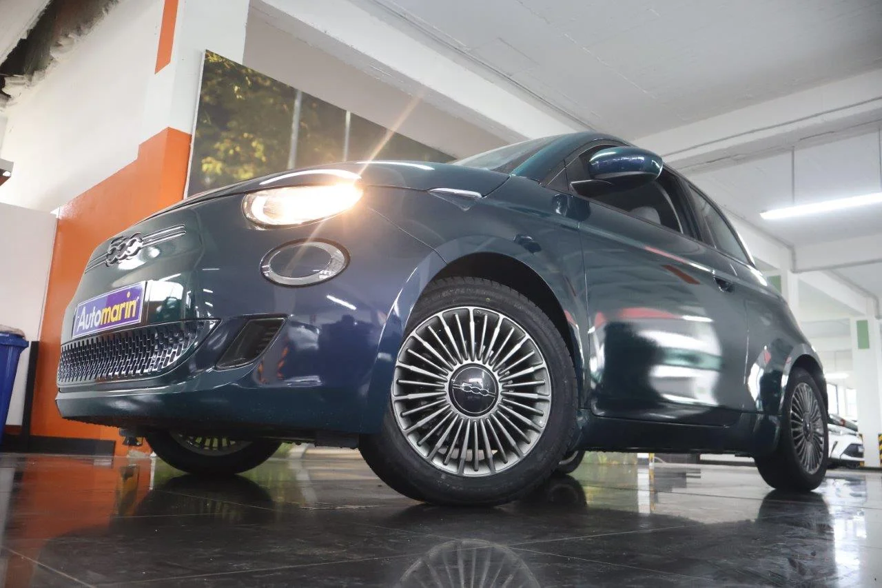 View 2 - Fiat 500e - 2022