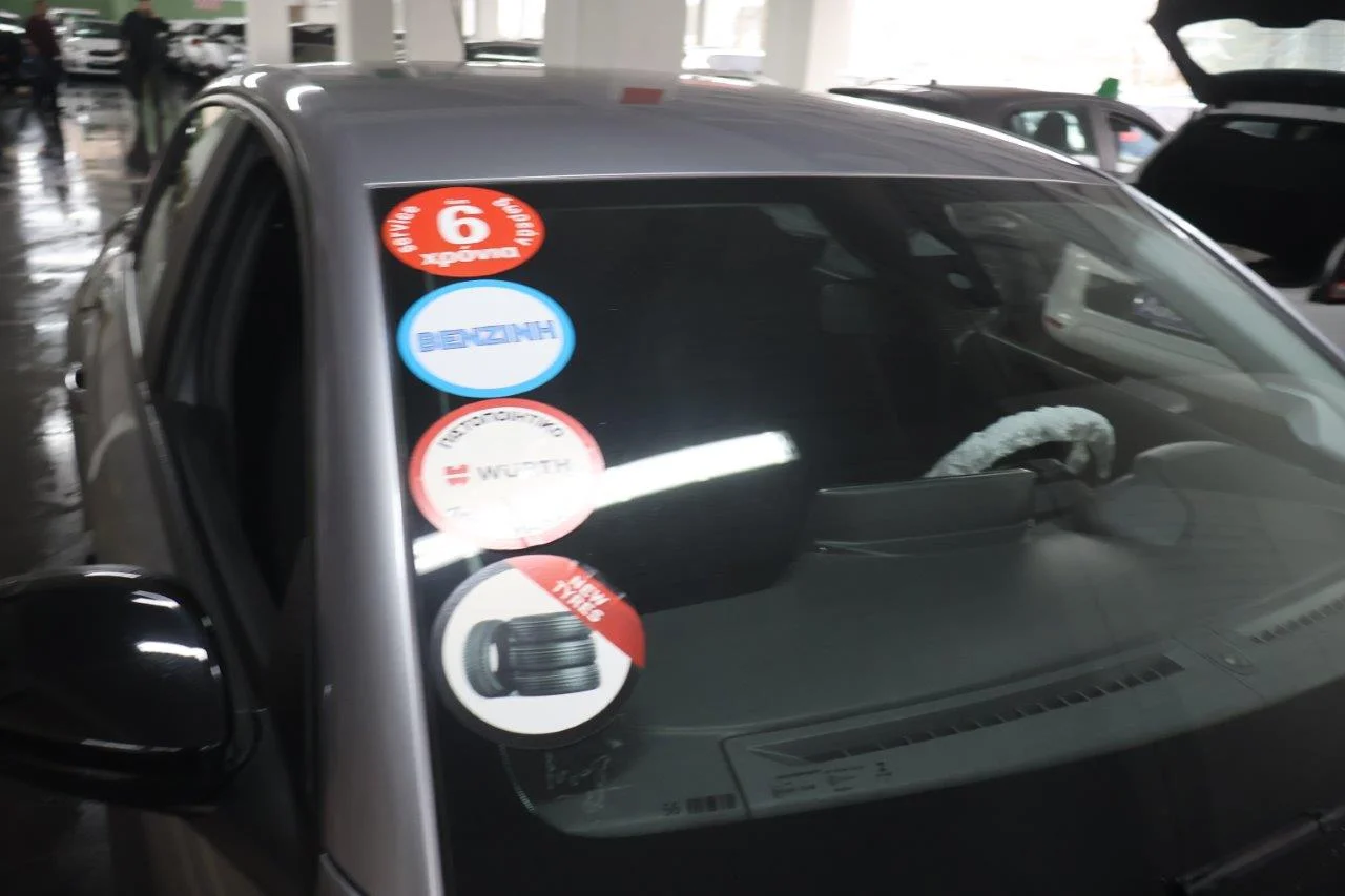 Peugeot 208 - View model 16