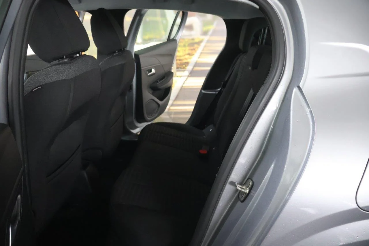 Peugeot 208 - View model 26