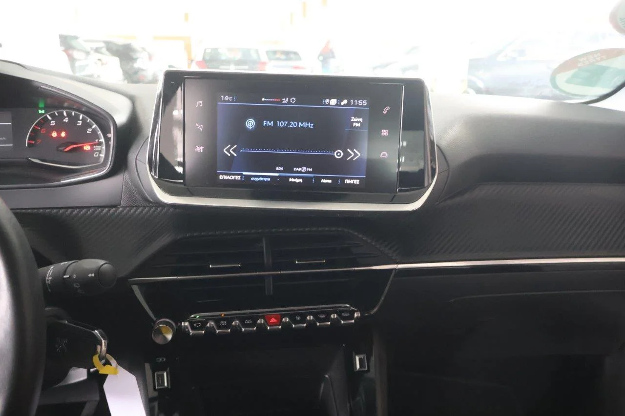 Peugeot 208 - View model 20