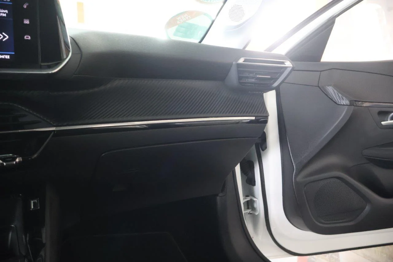 Peugeot 208 - View model 22