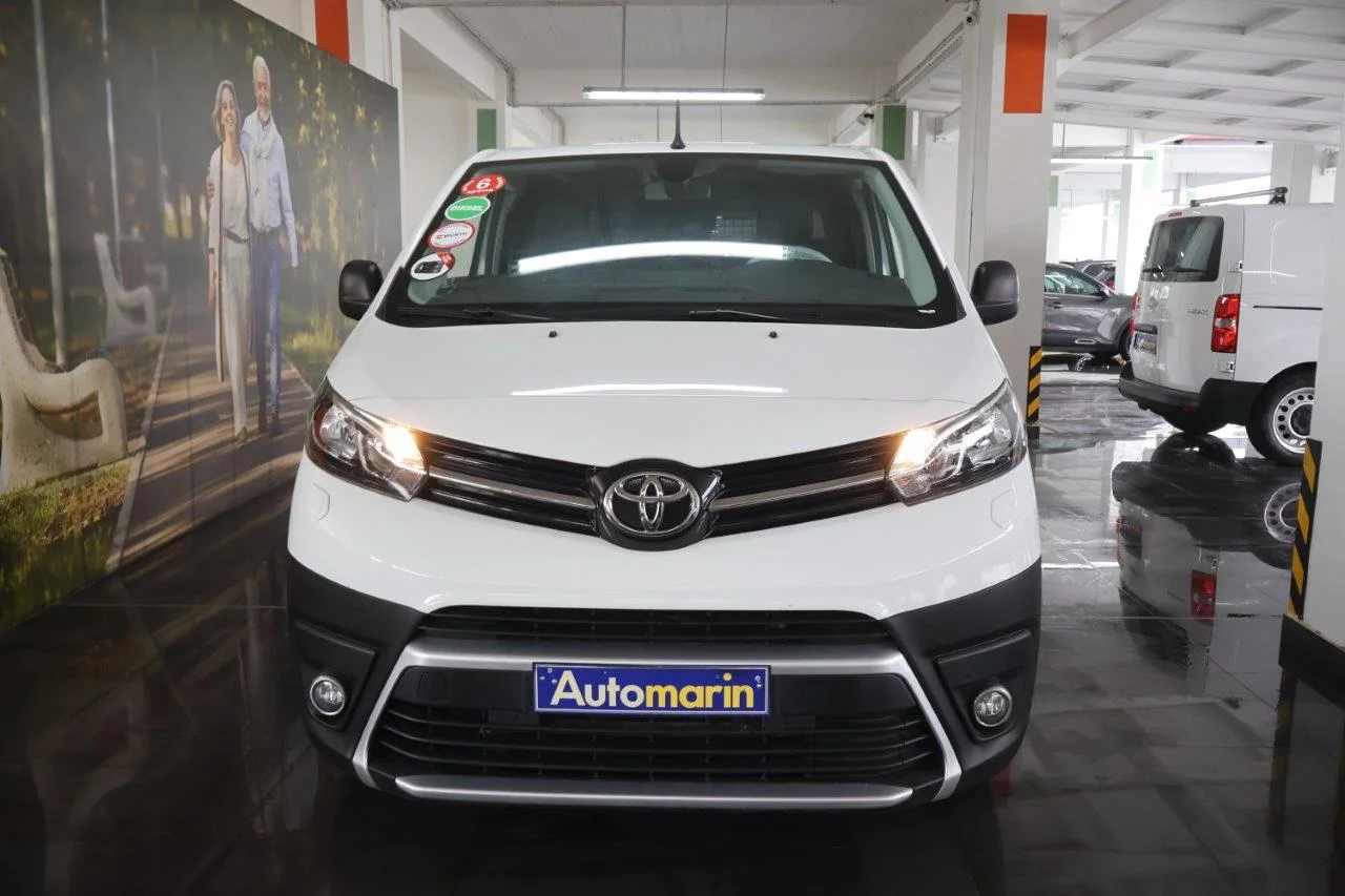 View 3 - Toyota Proace - 2021