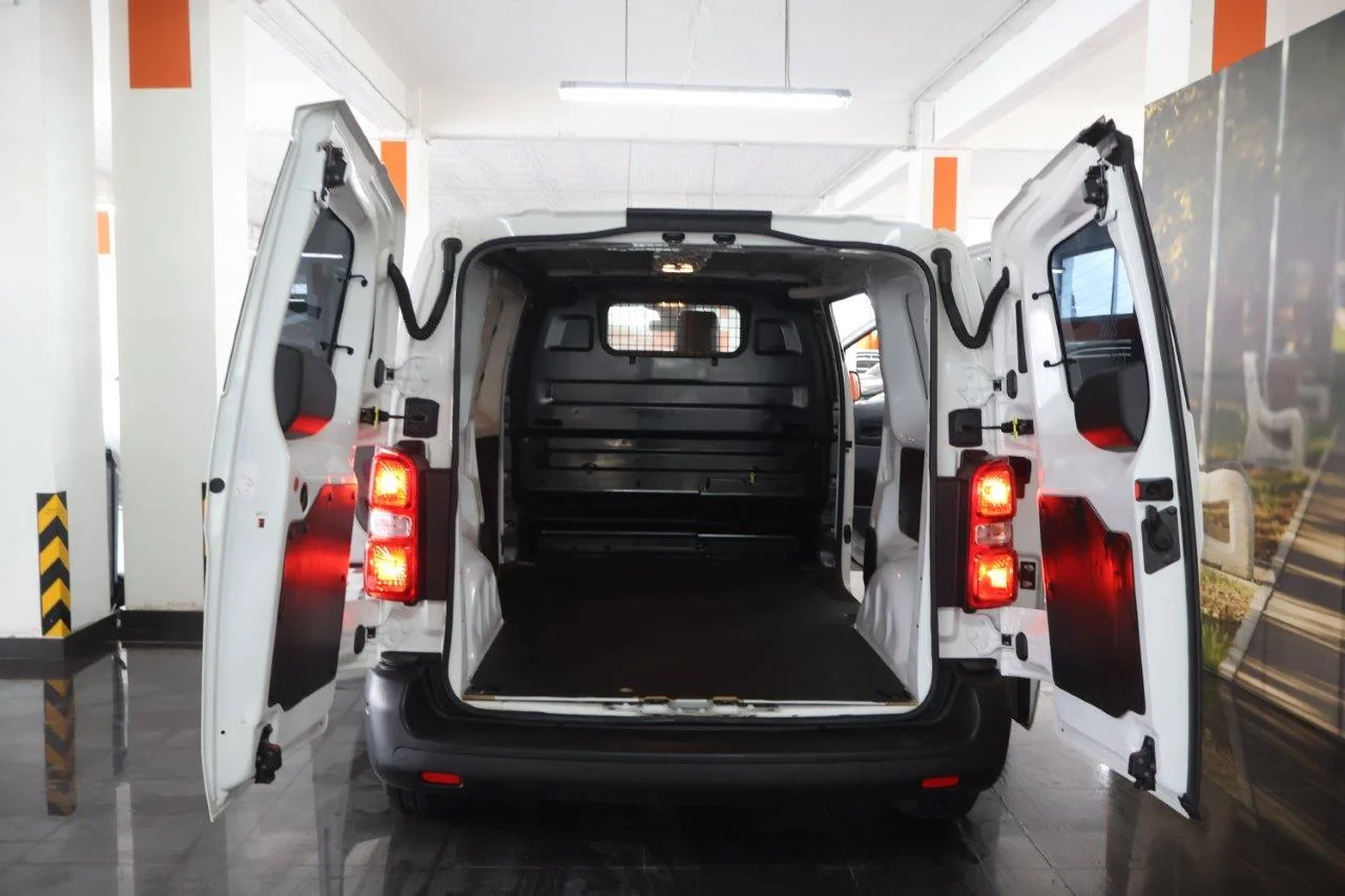 Toyota Proace - View model 9