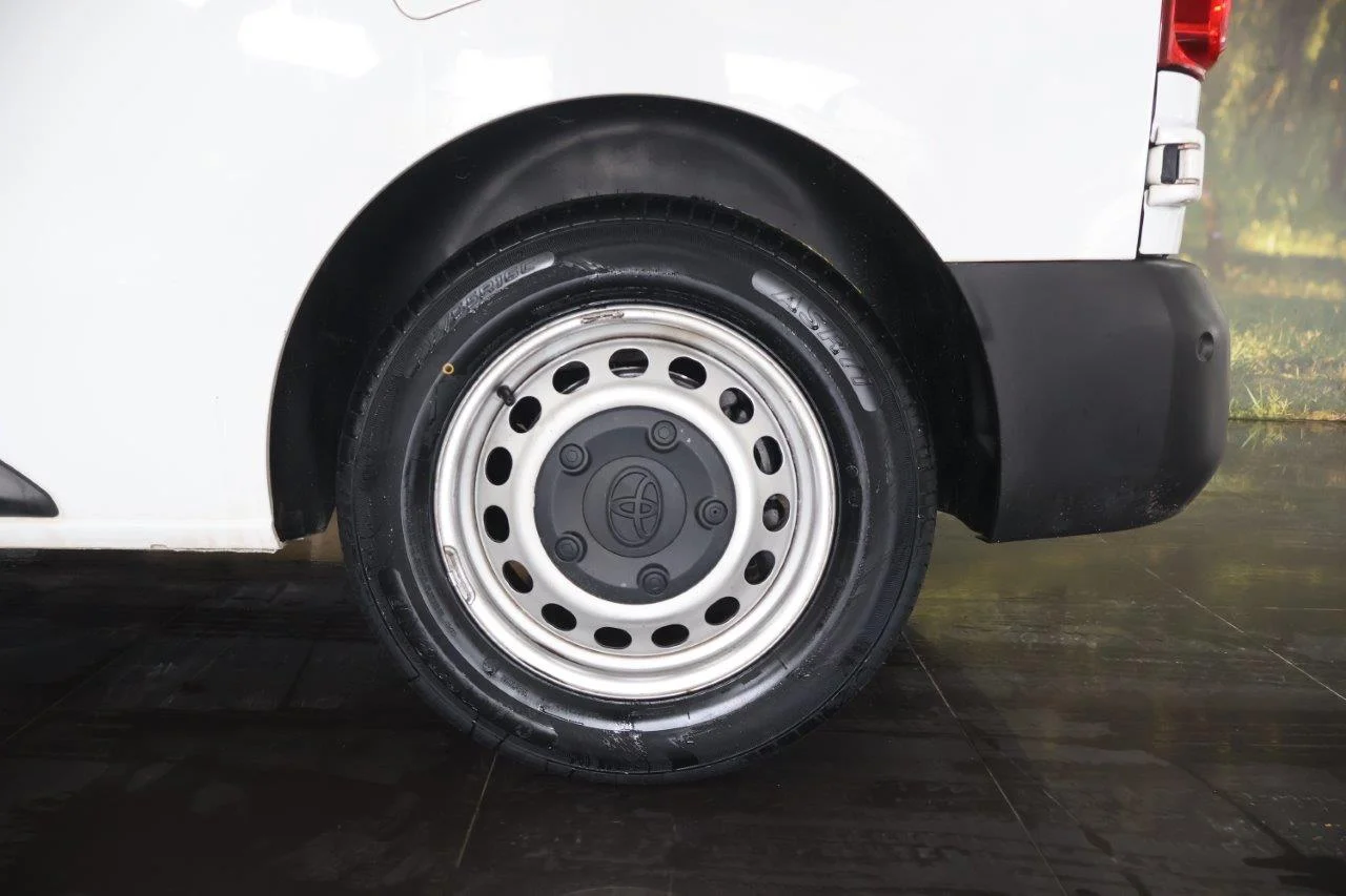 Toyota Proace - View model 13