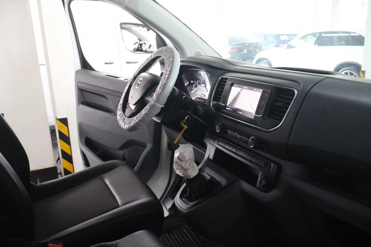 Toyota Proace - View model 30