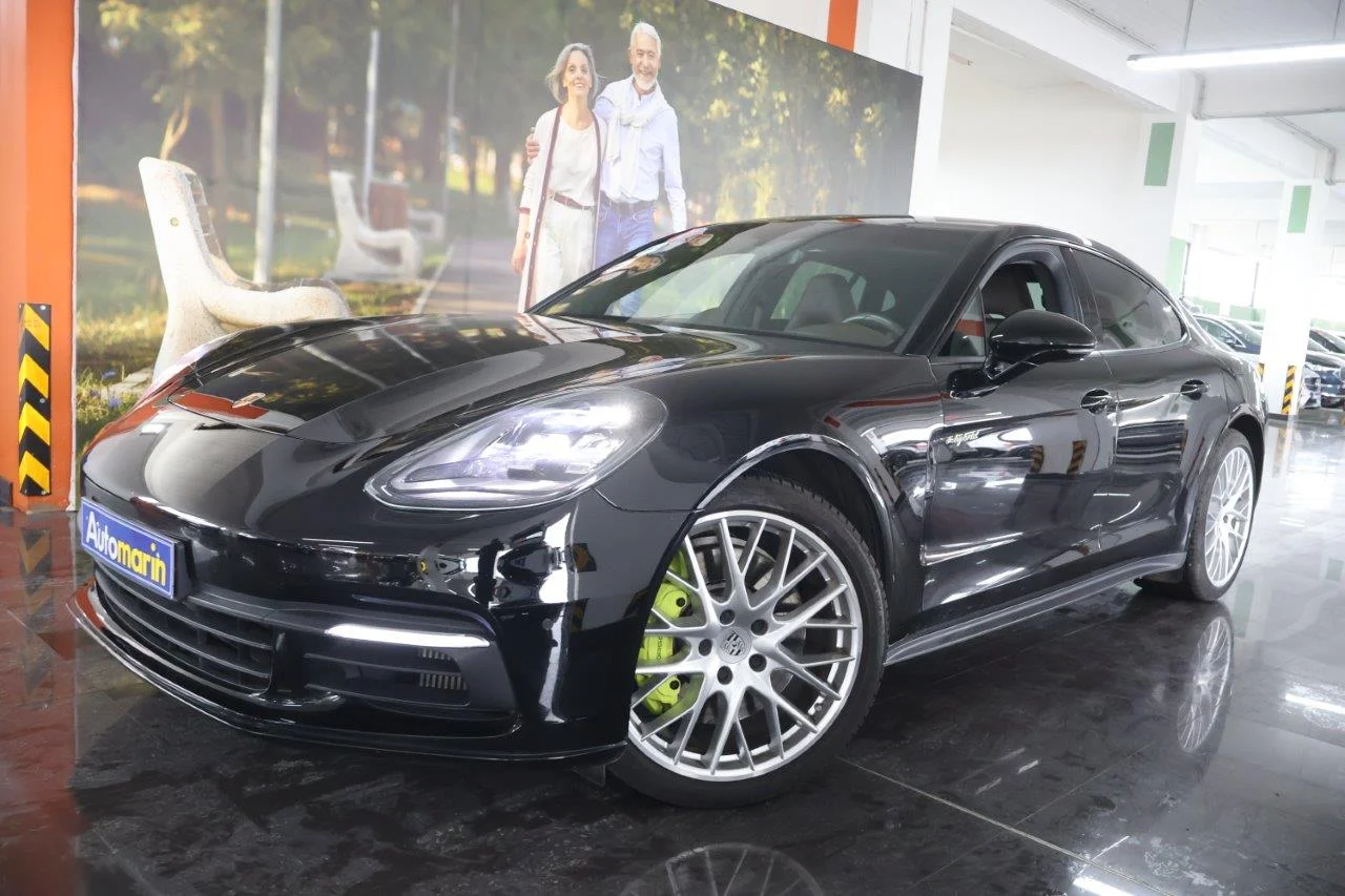 View 1 - Porsche Panamera - 2017