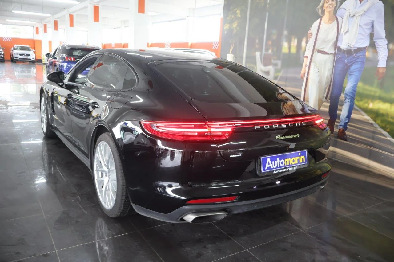 Porsche Panamera - View model 6