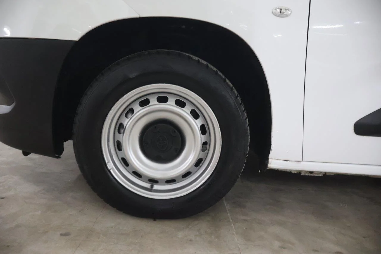 Toyota Proace - View model 13