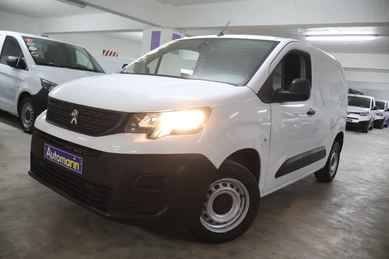 View 1 - Peugeot Partner - 2021