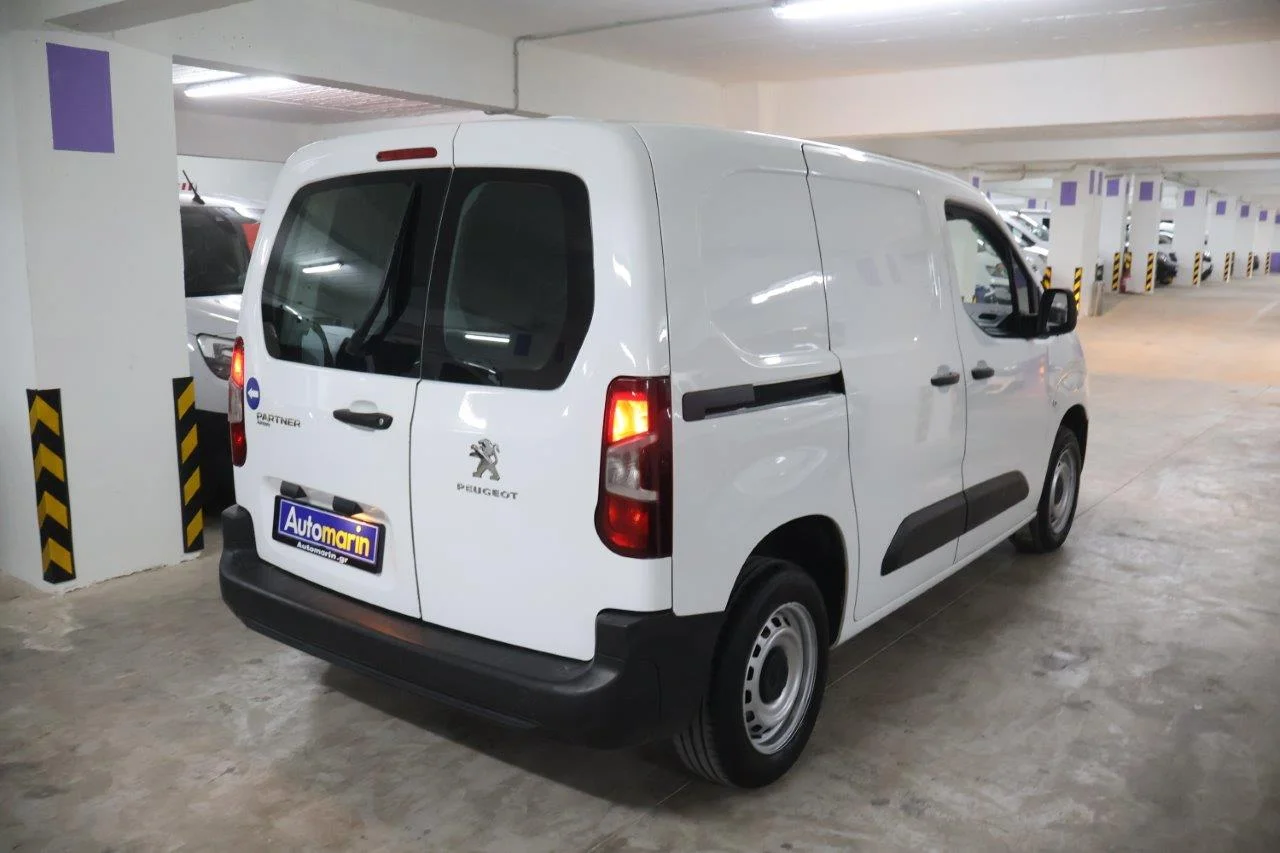 View 5 - Peugeot Partner - 2021