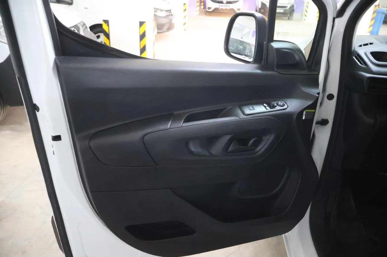 Citroen Berlingo - View model 25