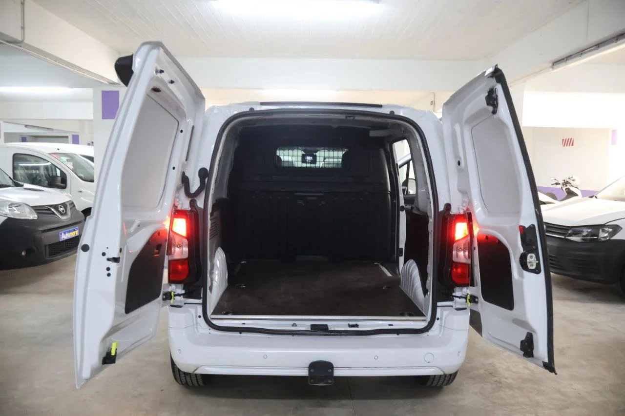 Toyota Proace - View model 9