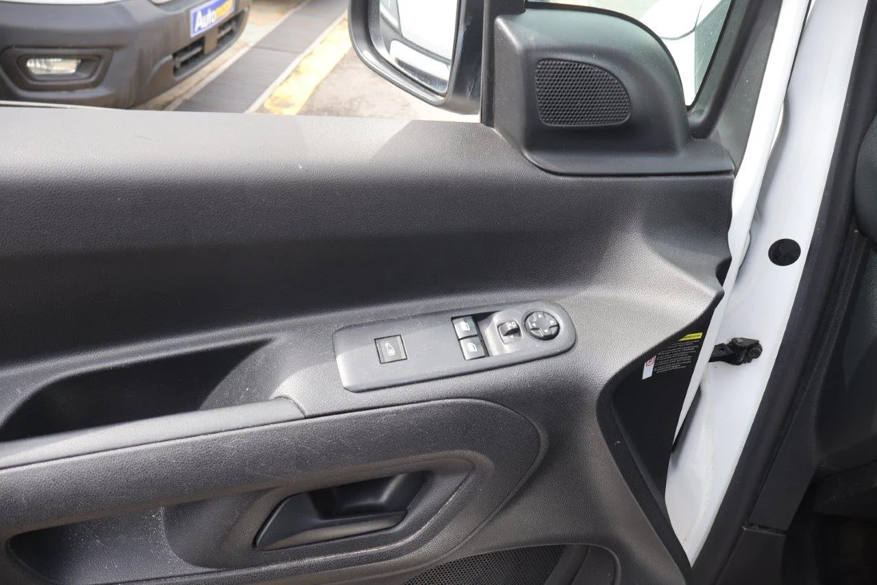 Peugeot Partner - View model 24