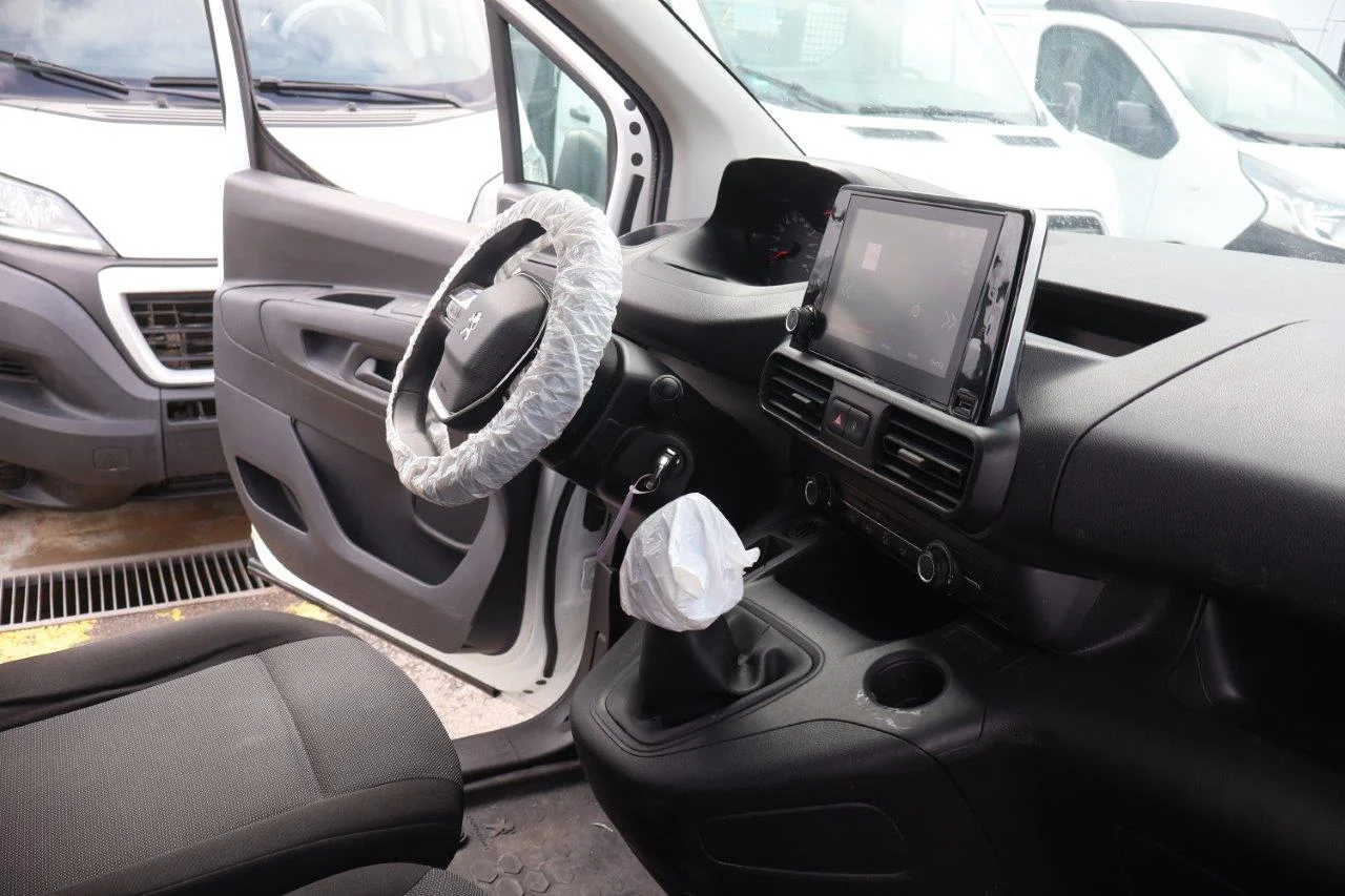 Peugeot Partner - View model 35