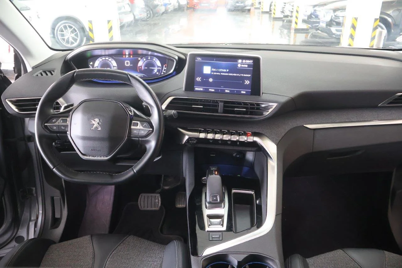Peugeot 3008 - View model 18