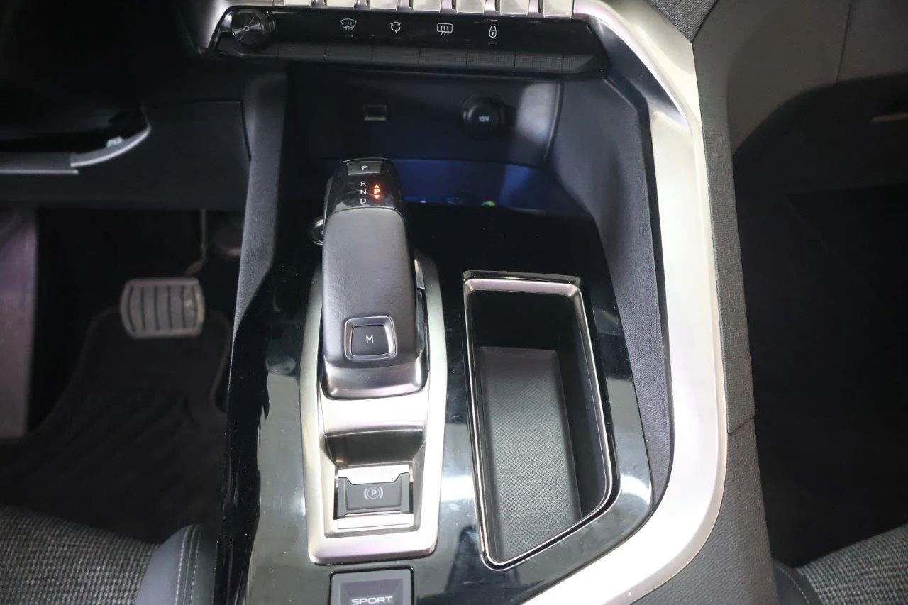 Peugeot 3008 - View model 23