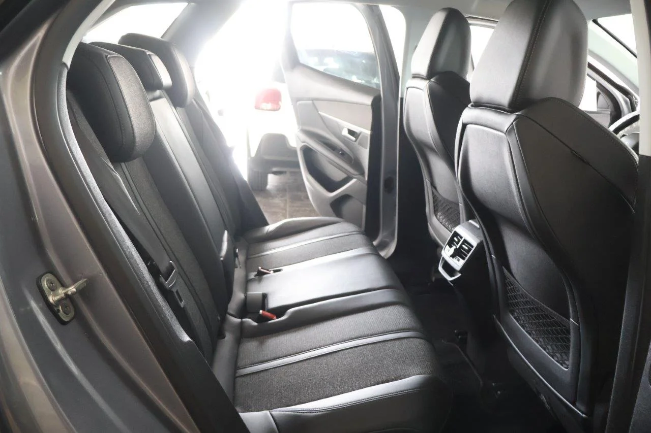 Peugeot 3008 - View model 31