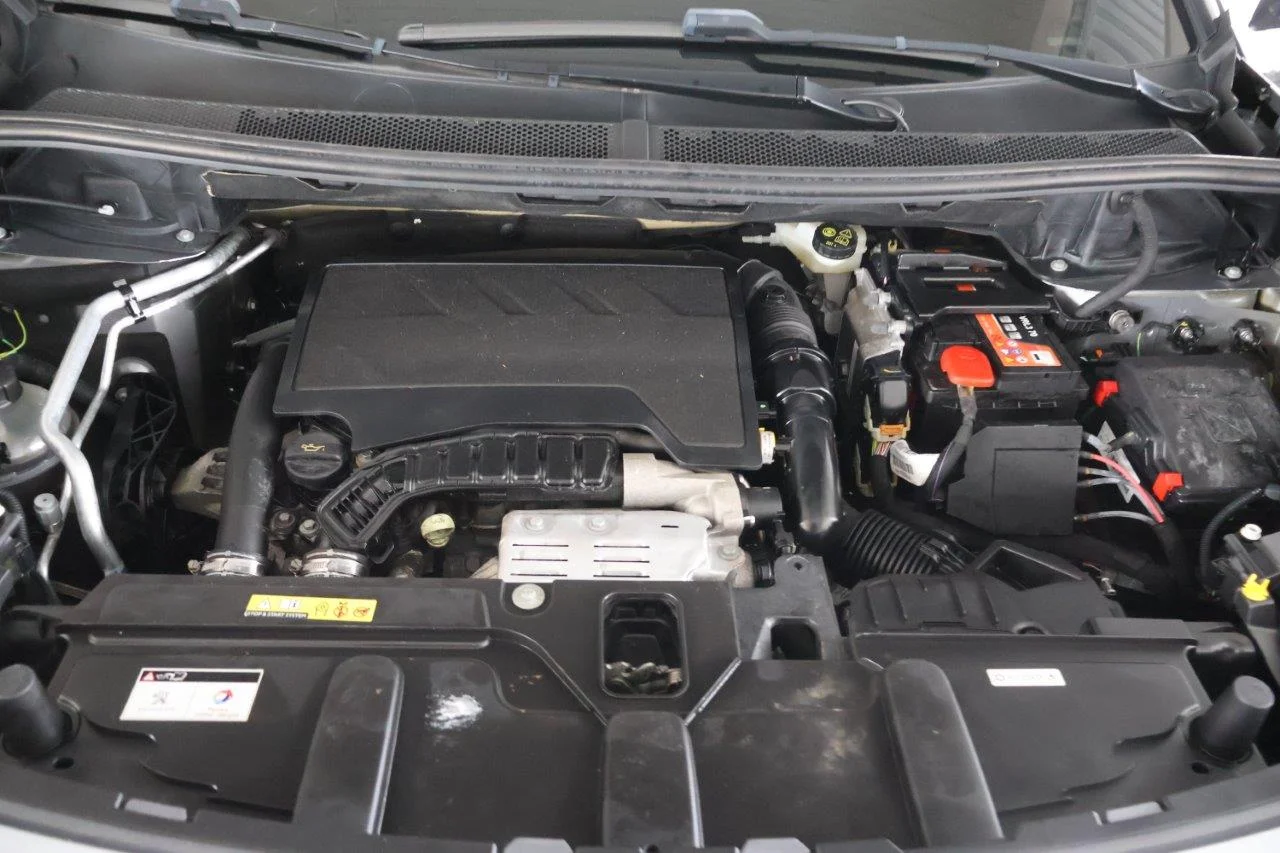 Peugeot 3008 - View model 35