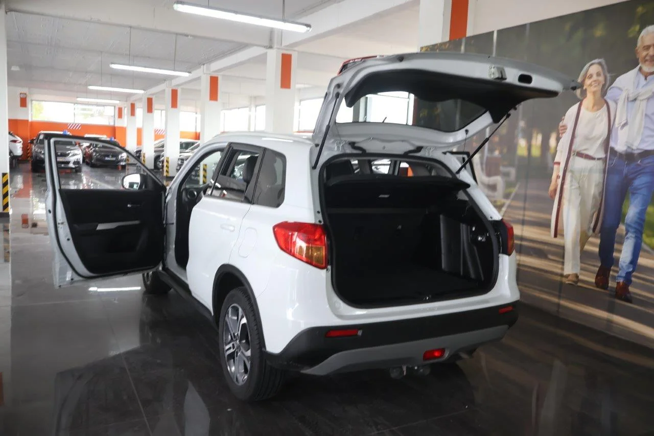 Suzuki Vitara - View model 9