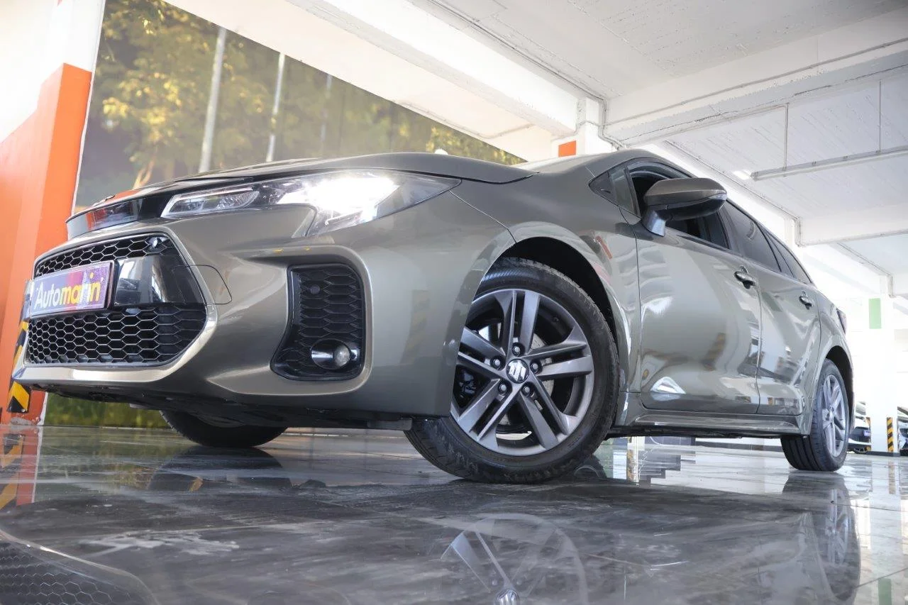 View 2 - Suzuki Swace - 2022