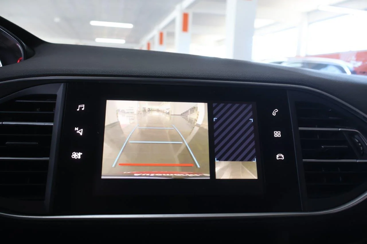 Peugeot 308 - View model 21