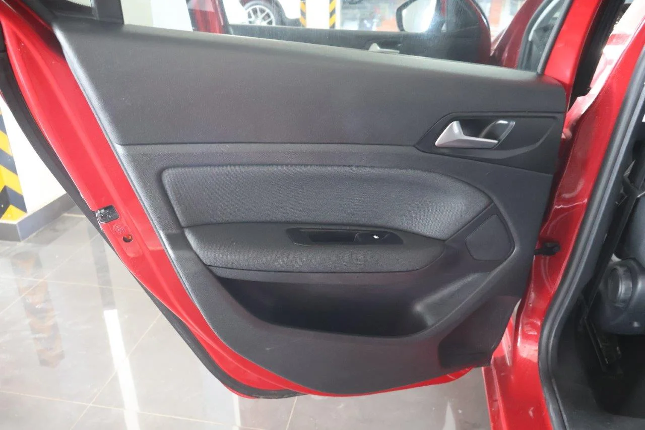 Peugeot 308 - View model 29