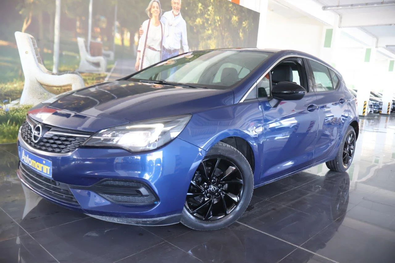 View 1 - Opel Astra - 2021