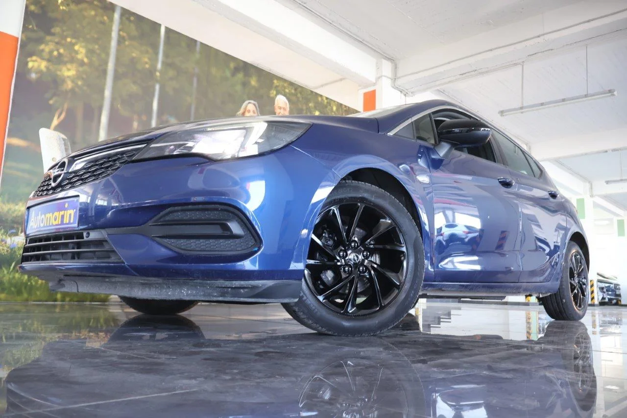 View 2 - Opel Astra - 2021