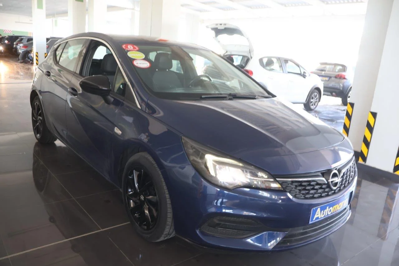 View 4 - Opel Astra - 2021