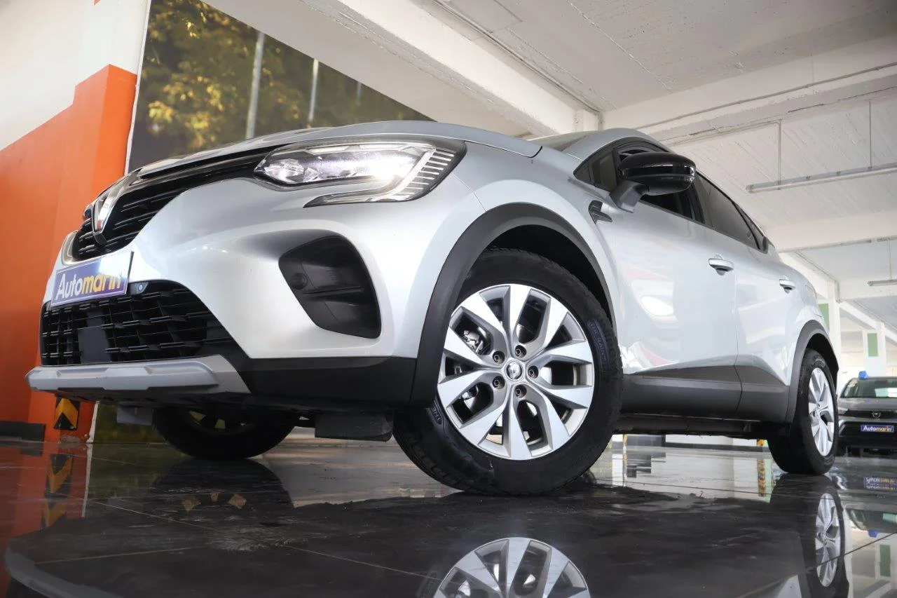 View 2 - Renault Captur - 2022
