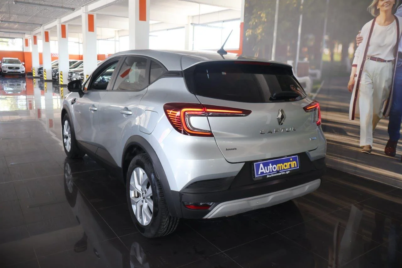 Renault Captur - View model 5