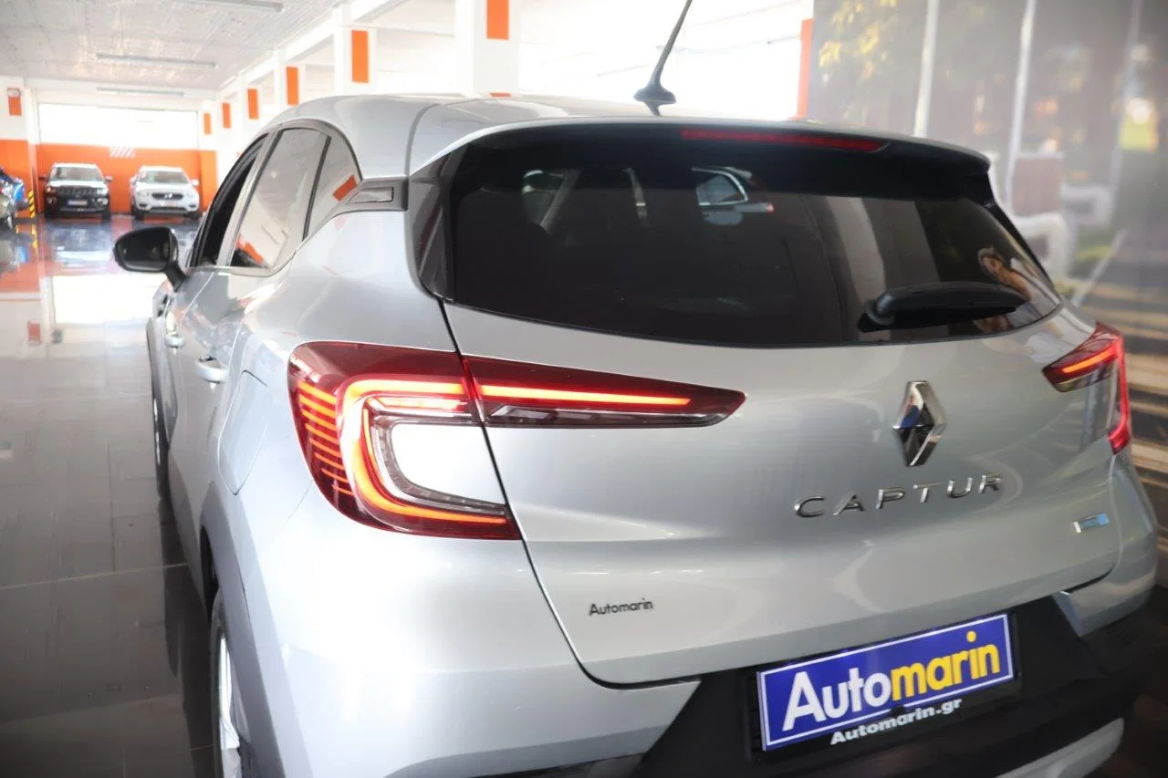 Renault Captur - View model 10