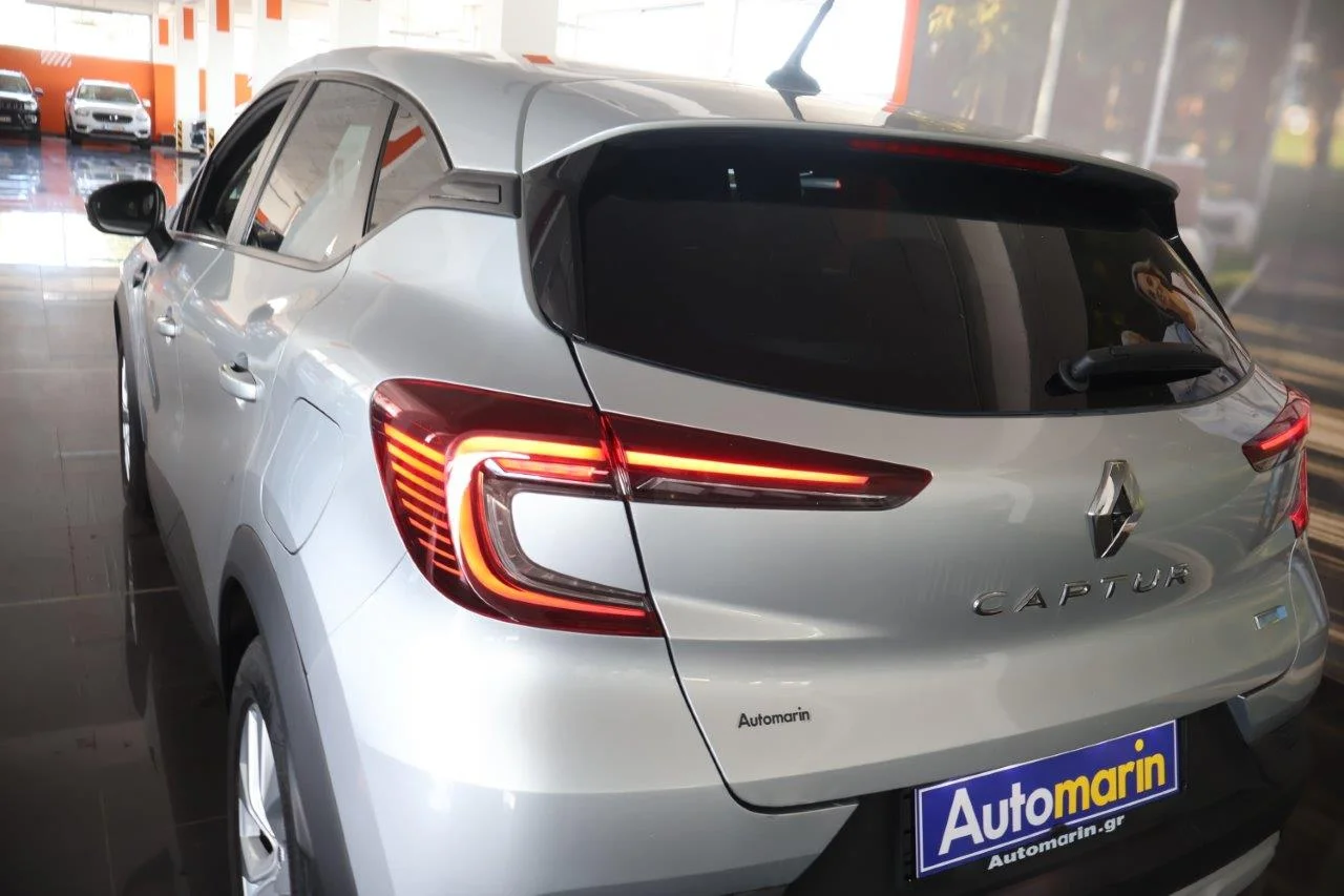 Renault Captur - View model 12