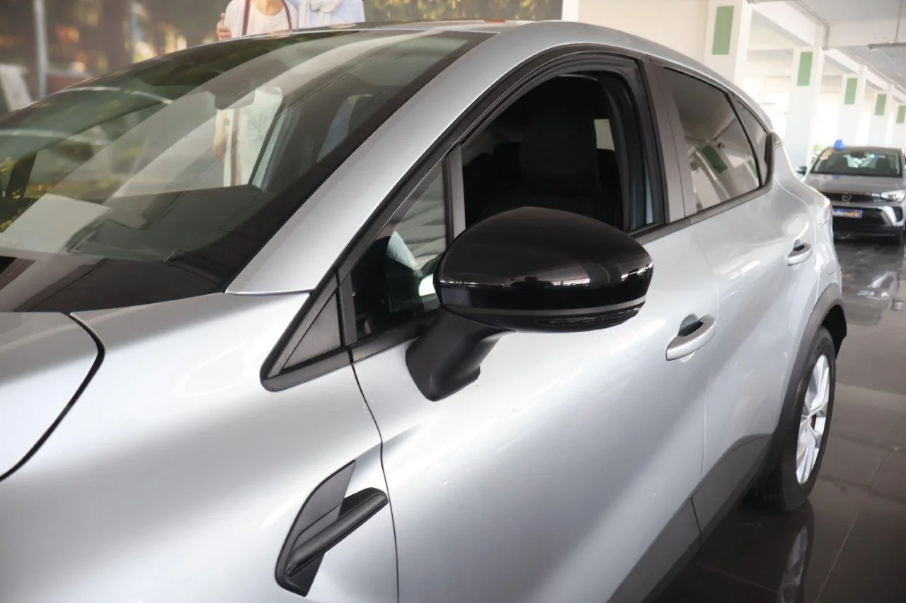 Renault Captur - View model 13