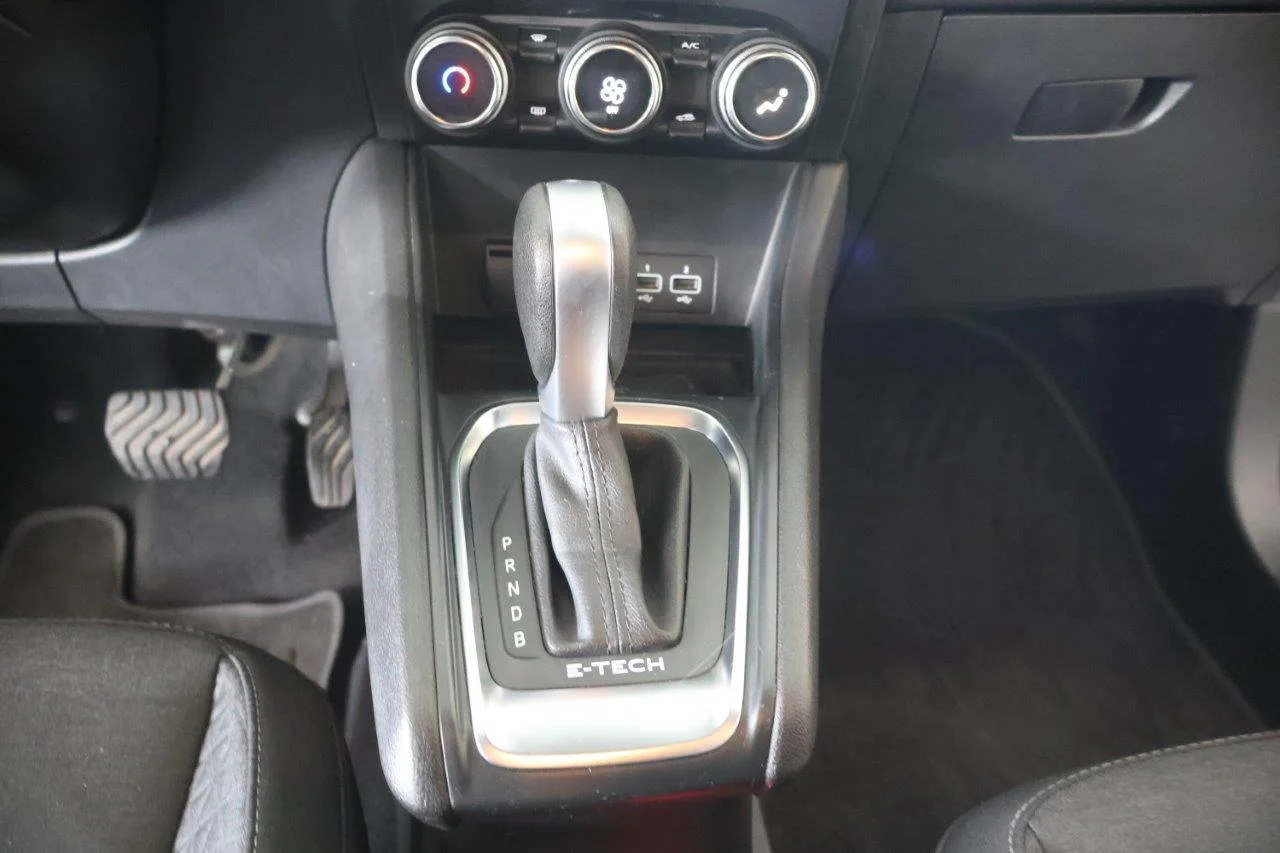 Renault Captur - View model 23